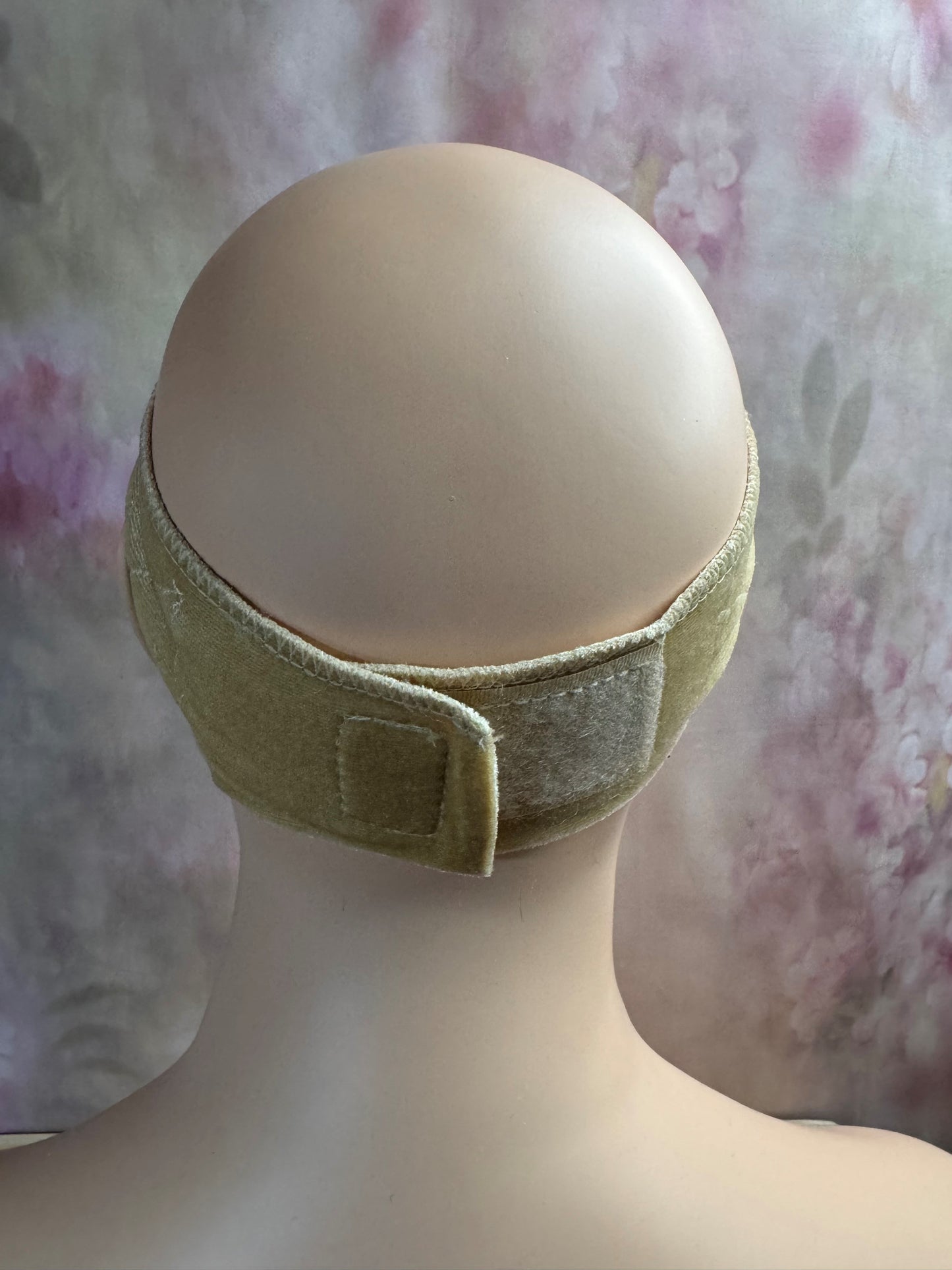 wig grip w/ velcro back